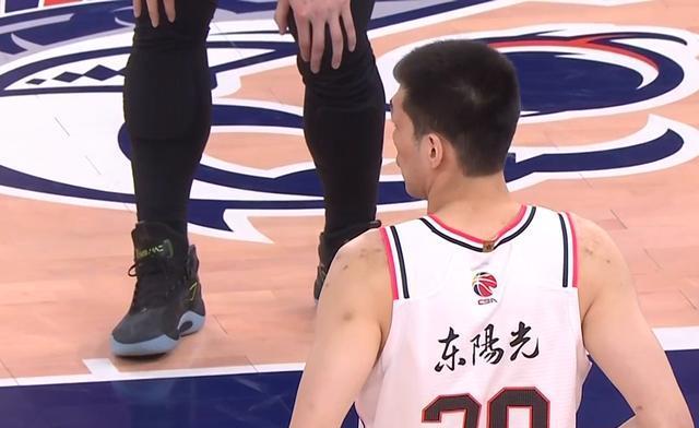 泊乔的到位, 新的小快灵
