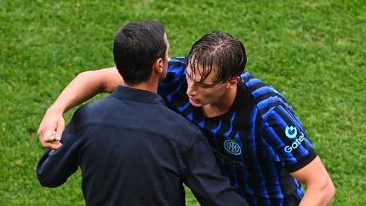 驰骋, 识他了 驰骋, 识他了