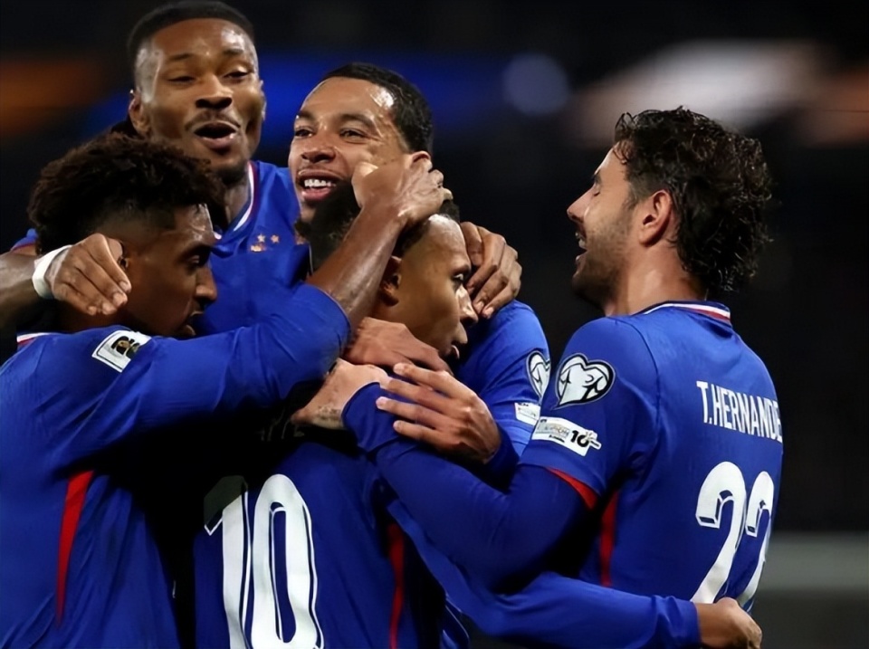 UCfsZ, XjuE UCfsZ, XjuE